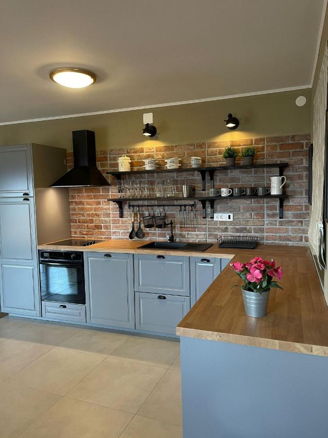 Apartments Mirko Seget Vranjica Eksteriør billede