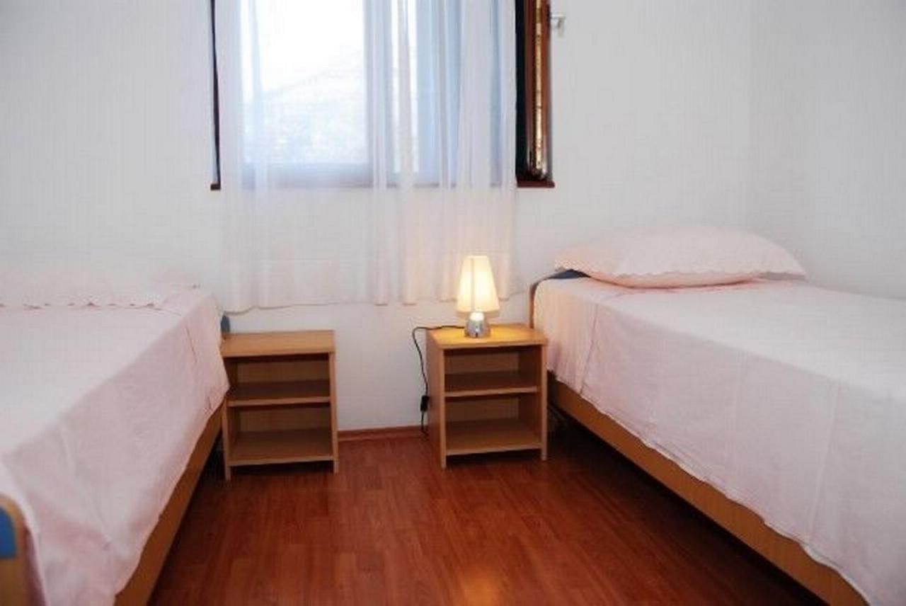 Apartments Mirko Seget Vranjica Eksteriør billede